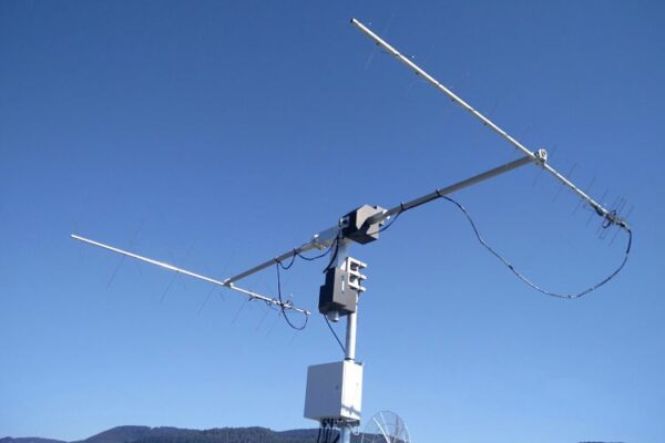 UHF VHF ground station