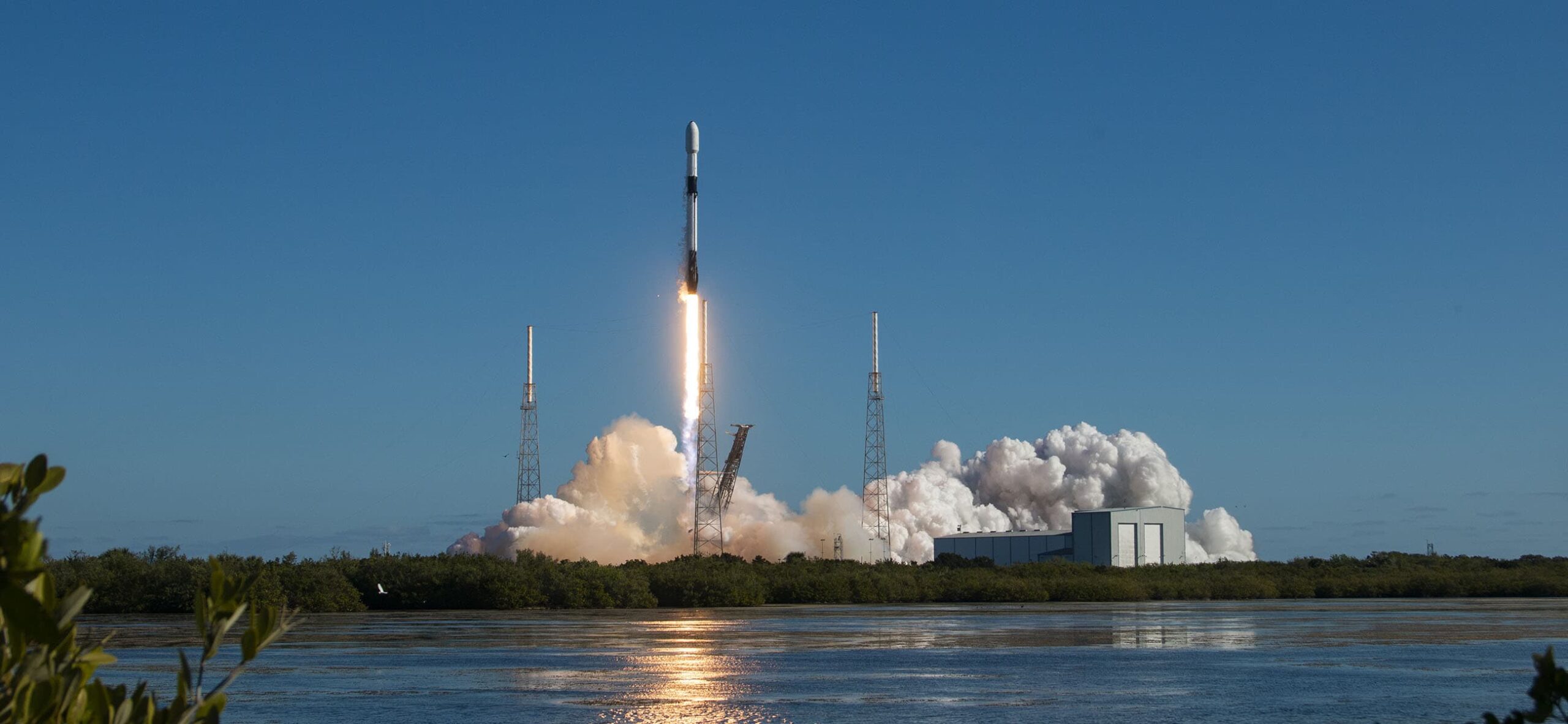 Featured image for “ISISPACE Group launches 47 satellites with its ISILAUNCH38 Mission on board Falcon 9 Transporter-6 Launch”