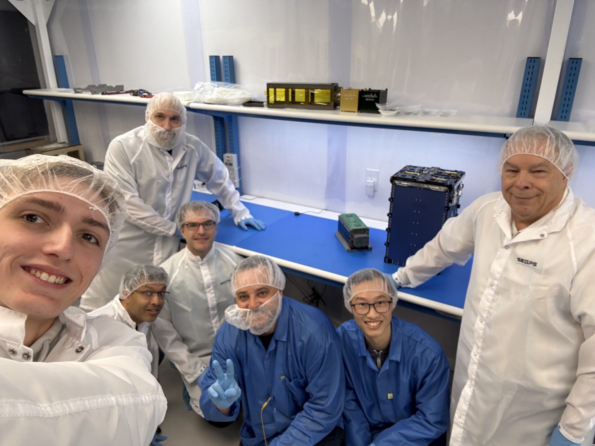 Featured image for “ISISPACE and its ISILAUNCH51 customers are getting ready for the Transporter-14 mission, under partnership with SEOPS and Maverick Space”